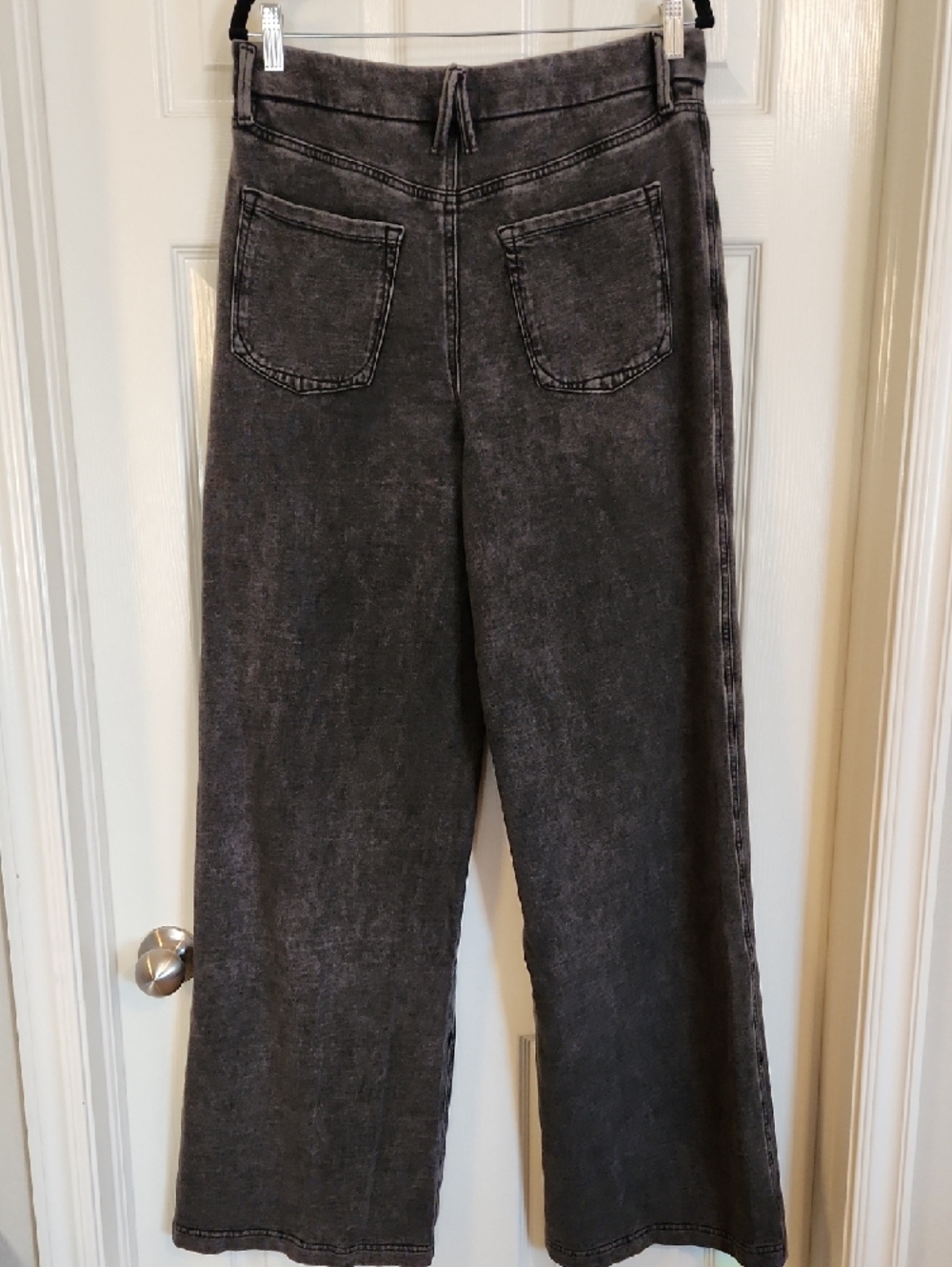 Good American Black Jeanius Good Skate Jeans - Picture 5 of 6